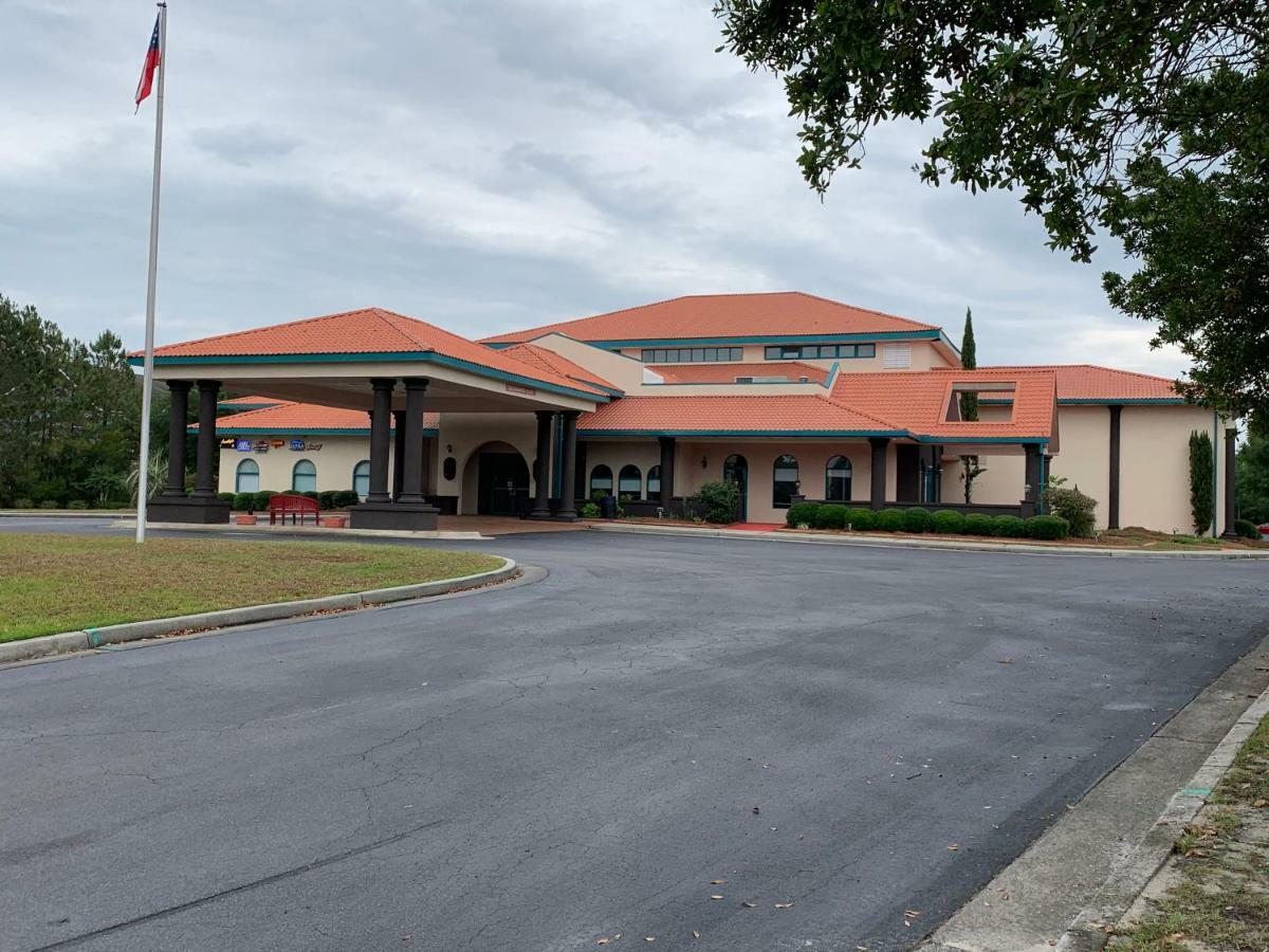 6 Savannah Ga Gateway & I95 Hotel 2*