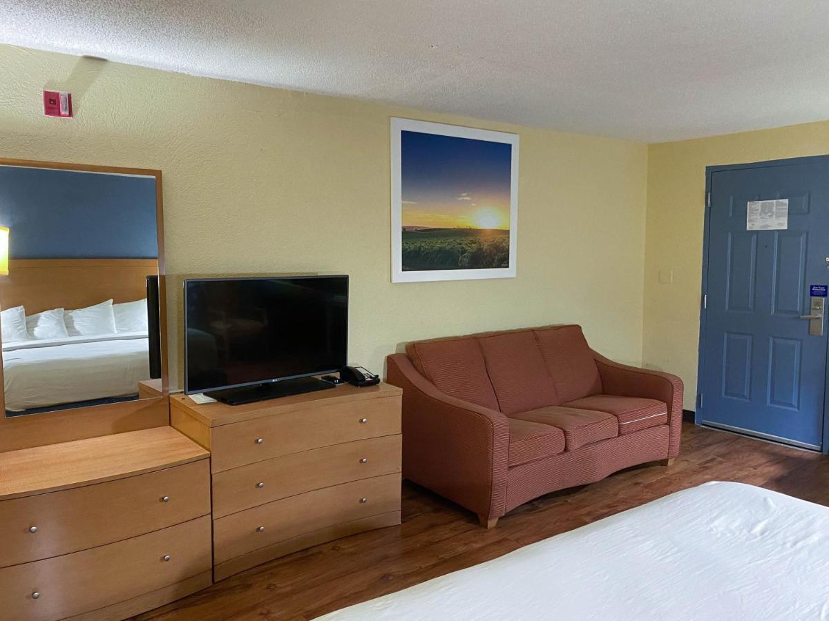 Hotel 6 Savannah Ga Gateway & I95 Georgetown